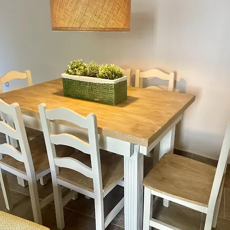 El Rincon De Victoria Y Manolo * סוטיו דה לה אדרדה